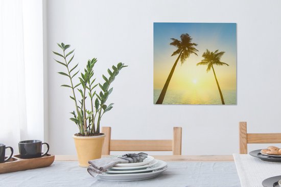 Canvas schilderij 50x50 cm - Wanddecoratie Strand - Zonsondergang - Palmbomen - Muurdecoratie woonkamer - Slaapkamer decoratie - Kamer accessoires - Schilderijen op canvas