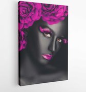 Close-up modeportret van een meisje met een donkere huidskleur en kleur make-up - Moderne kunst canvas - Verticaal - 249456061 - 50*40 Vertical