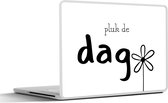 Laptop sticker - 10.1 inch - Spreuken - Quotes - Pluk de dag - Carpe diem - 25x18cm - Laptopstickers - Laptop skin - Cover