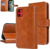 UNIQ Accessory iPhone 11 Zachte huid Booktype hoesje - Pasjeshouder 9 pasjes - LichtBruin