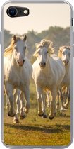 Geschikt voor iPhone SE 2020 hoesje - Galopperende witte paarden - Siliconen Telefoonhoesje