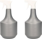 2x Plantenspuiten/waterspuiten 1 liter zilver grijs - Waterverstuivers/watersproeiers