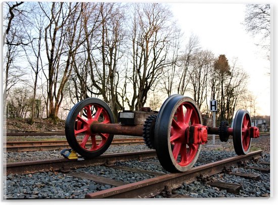 Acrylglas - Zwart met Rode Wielen op Spoor - 40x30cm Foto op Acrylglas (Met Ophangsysteem)