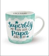 Vaderdag - Enjoy Mok - Superblij met een lieve Papa zoals jij - Gevuld met bonbons - In cadeauverpakking met gekleurd lint - Met zijden lint met de tekst: "Speciaal voor jou"