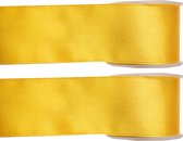 2x Hobby/decoratie gouden satijnen sierlinten 2,5 cm/25 mm x 25 meter - Cadeaulint satijnlint/ribbon - Striklint linten goud