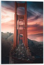 Forex - Golden Gate Bridge met Auto's - California - Amerika - 40x60cm Foto op Forex