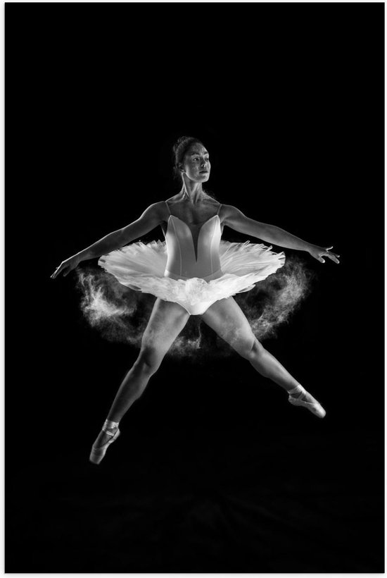 Poster – Dansende Ballerina (zwart/wit) - 60x90cm Foto op Posterpapier