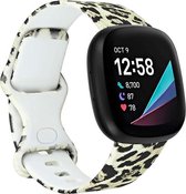 SmartphoneClip® Sport Bandje "Leopard" Small - geschikt voor Fitbit Versa 3