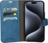 Mobiparts hoesje geschikt voor Apple iPhone 15 Pro Max - Wallet/Boekhoesje - Eco Leer - Magneet Sluiting - Opberg vakken - Blauw