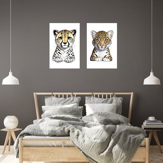 Poster dieren - Cheeta en luipaard welp 80x120 cm - Glanzende afwerking - Poster set - Dieren - Posters - Poster kinderkamer - Jongenskamer - Muurdecoratie - Schilderij babykamer - Grote poster