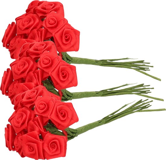 3x Rode roosjes van satijn 12 cm