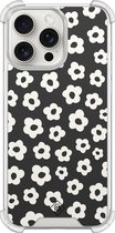 Casimoda® hoesje - Geschikt voor iPhone 15 Pro Max - Retro Bloempjes - Shockproof case - Extra sterk - TPU/polycarbonaat - Zwart, Transparant