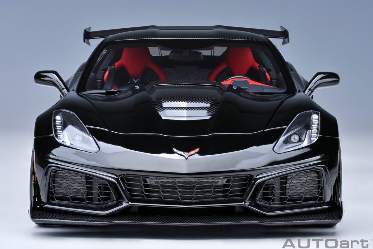 AUTOart 1/18 CHEVROLET CORVETTE C7 ZR1, Zwart