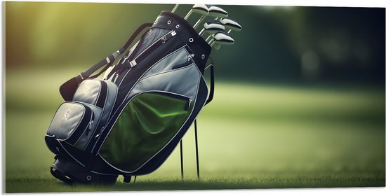 Acrylglas - Golf - Tas - Clubs - Gras - Sport - 100x50 cm Foto op Acrylglas (Met Ophangsysteem)