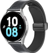 MNCdigi - Leather Silicone hybride band - 22 MM - Zwart - Smartwatchband voor Samsung Galaxy Watch 3 45mm, Huawei Watch 4, 4 Pro, GT2 46mm, GT 2 Pro, GT 3 Pro, GT 2e, GT Active Watch, Watch 3, Watch 3 Pro, Watch GT Runner, GT3 46mm, Xiaomi Amazfit
