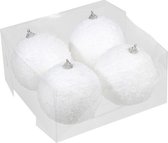 4x Kunststof kerstballen met sneeuw effect wit 10 cm - Witte sneeuw kerstballen 10 cm