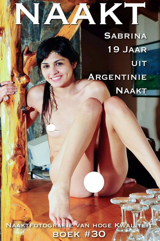 Chiroyli va jozibali qiz onanizm bilan shugullanadi