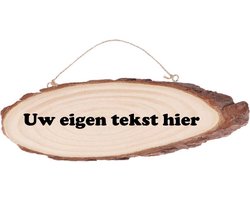 Van hout gemaakte naambord voordeur gepersonaliseerd met eigen tekst en of afbeelding