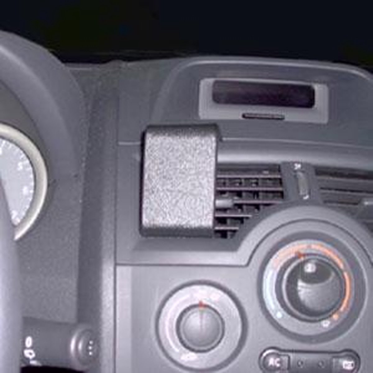Brodit ProClip houder geschikt voor Renault Mégane II 2003-2009 Center mount