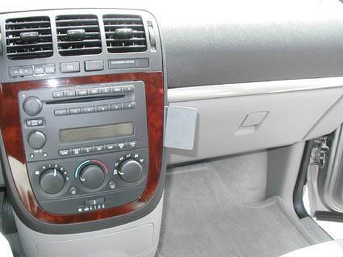 Brodit ProClip houder geschikt voor Chevrolet Uplander 2005-2010 Angled mount