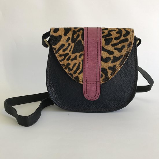 Betty compacte handtas in blauw, luipaard, roze en goud van het merk Soruka  | bol.com