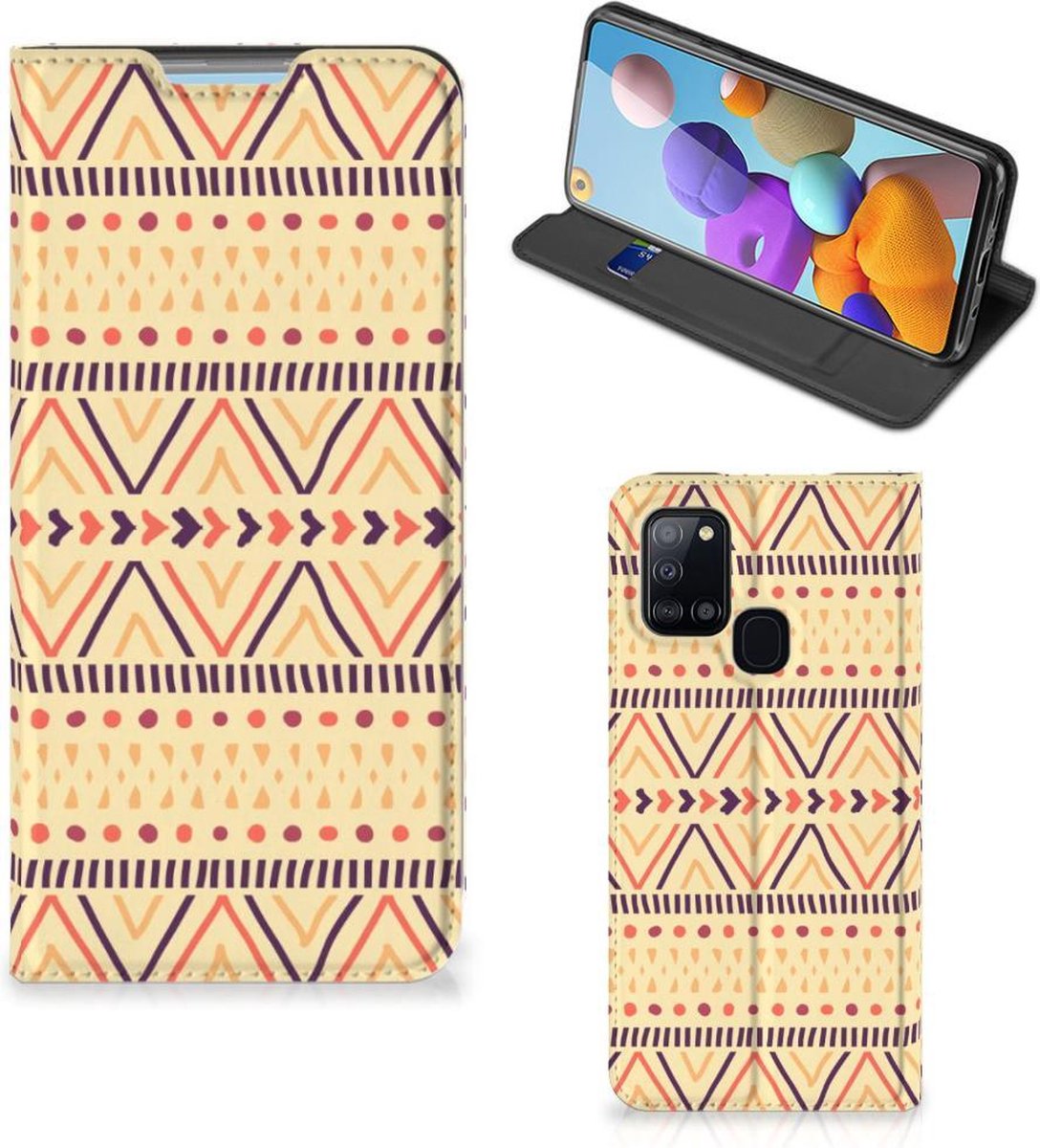 Samsung Galaxy A21s Hoesje met Magneet Aztec Yellow