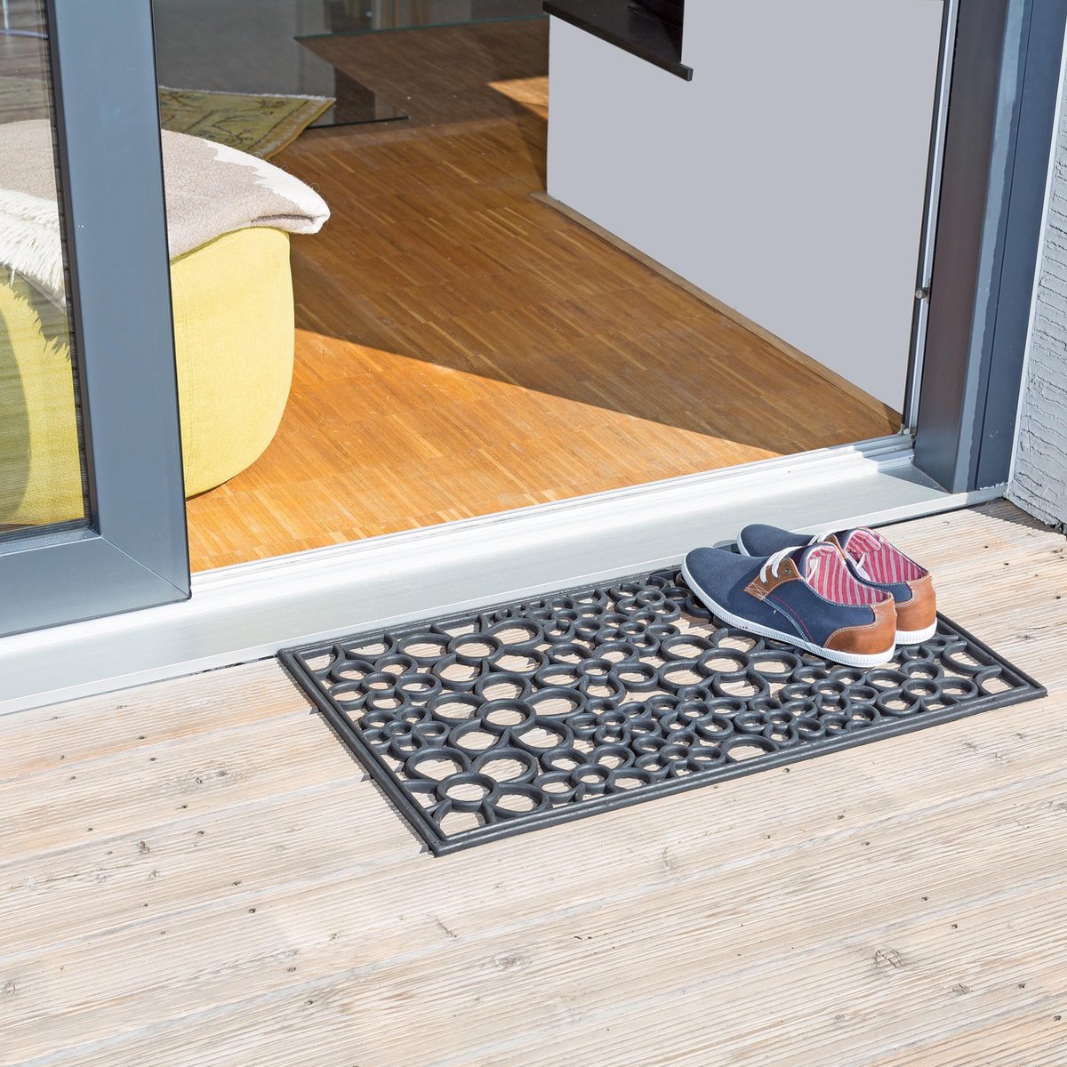 Relaxdays deurmat hello, met bolletjes, kokosmat, 75x25 cm, antisliplaag, voor binnen en buiten, natuur/zwart