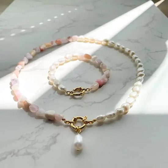 Choker Pink Opal - Roze Opaal & Barokke Zoetwaterparels - Premium Stainless Steel - The Jewellery Salon - Edelstenen & Mineralen - Cadeautje voor haar-