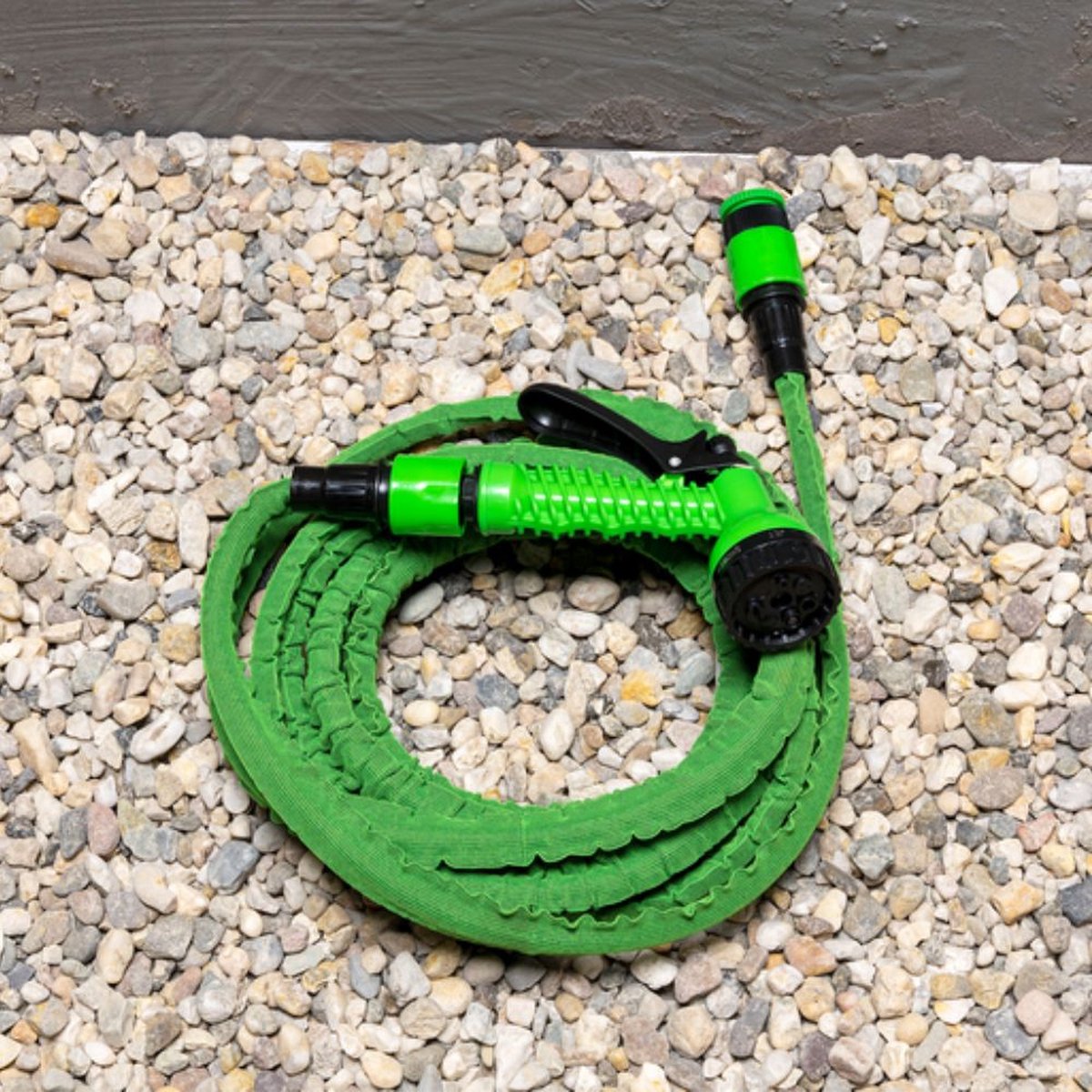 Kinzo Flexibele Tuinslang 10M - Incl. Opzetstuk - Sproeikop met 7 Spraystanden - Kunststof - Groen/Grijs thumbnail 4