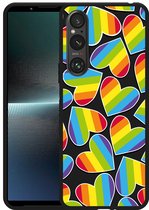 Cazy Hoesje Zwart geschikt voor Sony Xperia 1 V Regenboog Hartjes
