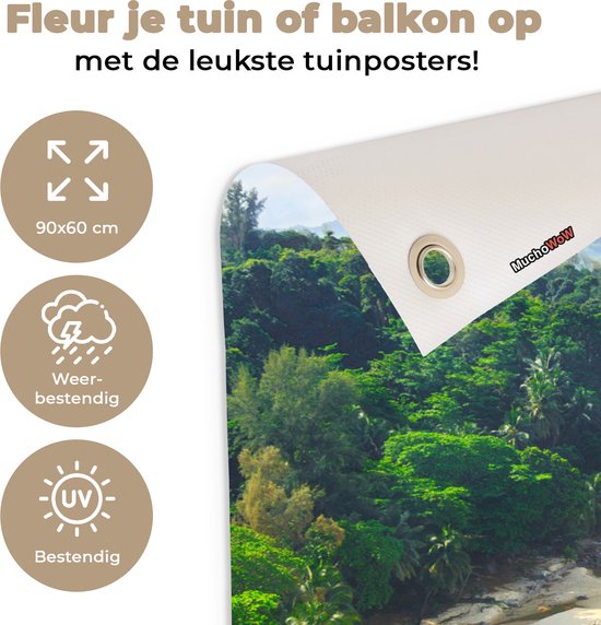 Tuinposter 90x60 cm - Tuindecoratie Strand - Zee - Eiland - Boom - Poster voor in de tuin - Buiten decoratie - Schutting tuinschilderij - Tuindoek muurdecoratie - Wanddecoratie balkondoek