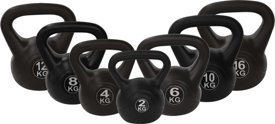 Een set van zeven zwarte kettlebells in verschillende maten, van 2 kg tot 16 kg.