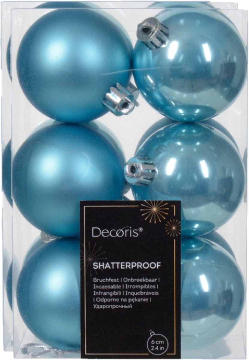 Decoris kerstballen - 24x - 6 cm - kunststof - ijsblauw / suiker blauw