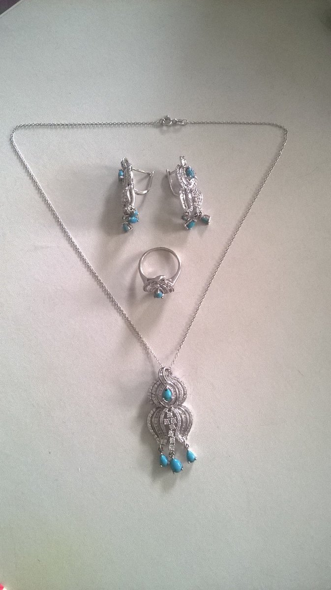 Gemstones-silver 925 zilver 18K witgoudvergulde set natuursteen turquoise met zirkonia oorhangers 4 cm ring 19 mm 42 cm ketting hanger 5 cm
