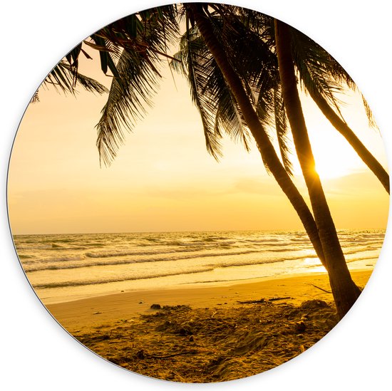 Dibond Muurcirkel - Kokosnoot Palmbomen op het Strand bij Fekleurige Zonsopgang - 100x100 cm Foto op Aluminium Muurcirkel (met ophangsysteem)