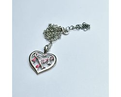 GoedeDoelen.Shop | Ketting Ribbon Heart | Pink Ribbon Ketting | Kettinglengte 46+5 CM | Pink Ribbon | Cancer Awareness | Faith Hope Love | Statement Ketting | Vriendschapsketting | Wellness-House