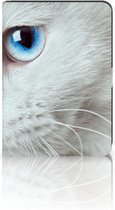 Hoesje met naam iPad (2022) 10.9 Cover met Magneetsluiting Witte Kat