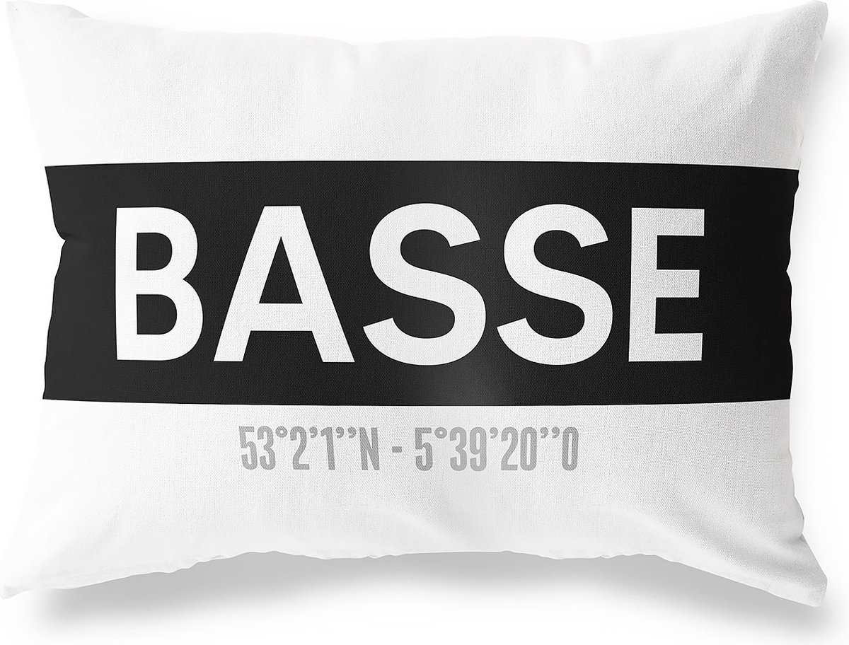 Tuinkussen BASSE - OVERIJSSEL met coördinaten - Buitenkussen - Bootkussen - Weerbestendig - Jouw Plaats - Studio216 - Modern - Zwart-Wit - 50x30cm