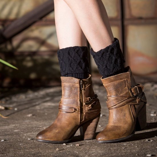 Lot de 2 paires de chaussettes tendance en tricot pour femme - Jambières d'hiver en crochet - Jambières en laine tricotée - Chaussettes courtes en maille losange - Marron foncé + noir - 15 cm