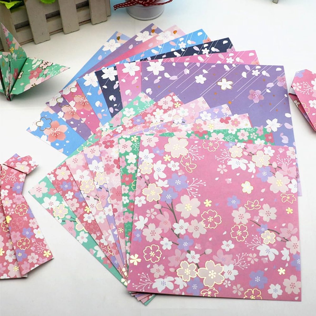 Yuzen Assortient de 80 feuilles de papier Washi japonais 15 x 15 c