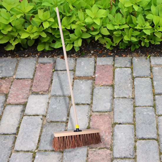 Brumag Straatbezem THOR voor harde ondergrond - Harde bezemkop van 40 cm breed - Houten steel 129 cm van Brumag — afbeelding 2