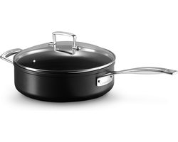 Omslag van Le Creuset Essential Non-Stick Ceramic Hapjespan - 26 cm Met Deksel