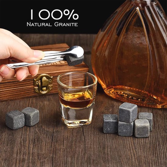 4-delige set whiskystenen met koelstenen en tang - ideaal voor whisky, gin en meer van Boelter Brands — afbeelding 5