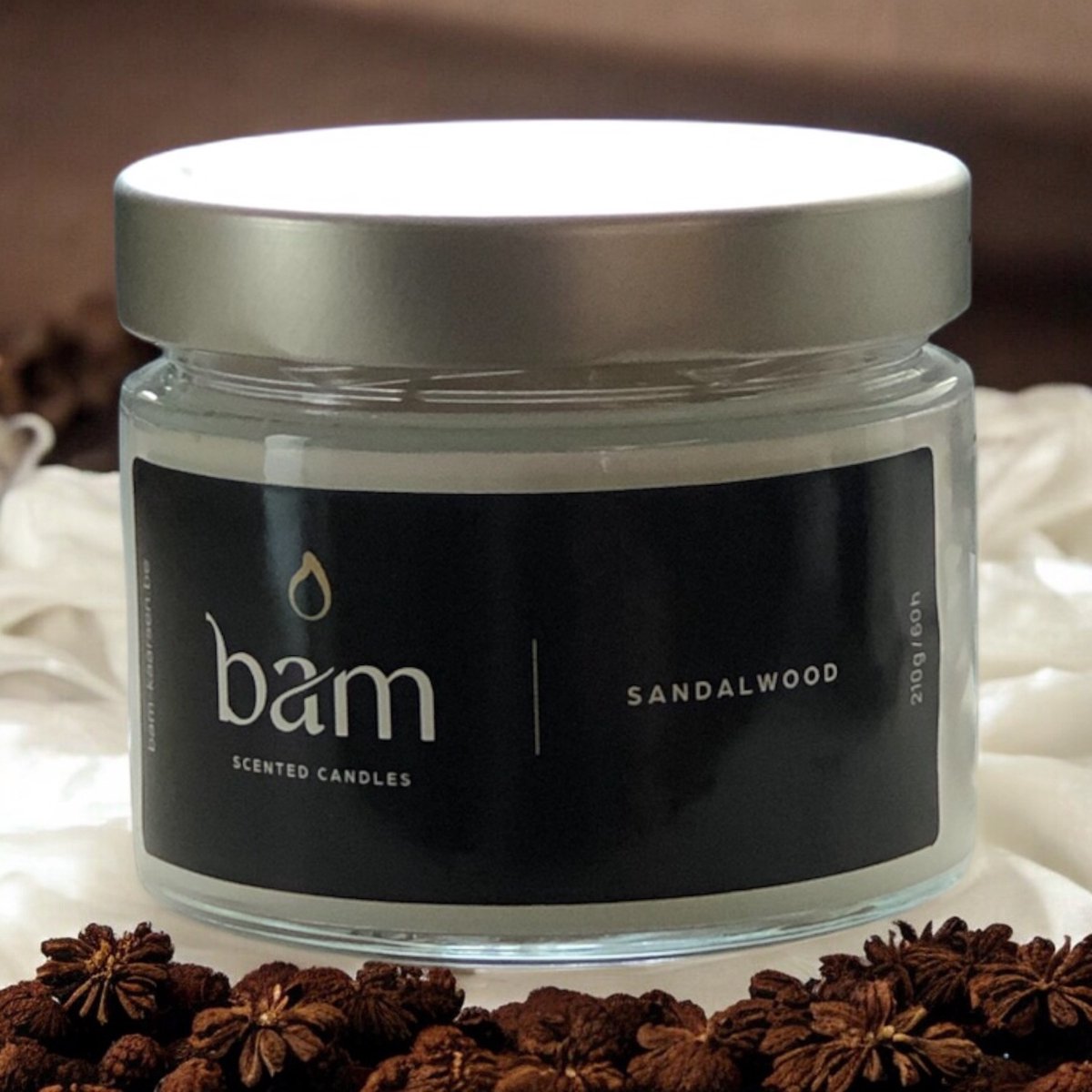 BAM Sandalwood Geurkaars – Basic Collection Medium – 50 Branduren – 210 g – Zonnebloemwas – Vegan - sandelhout