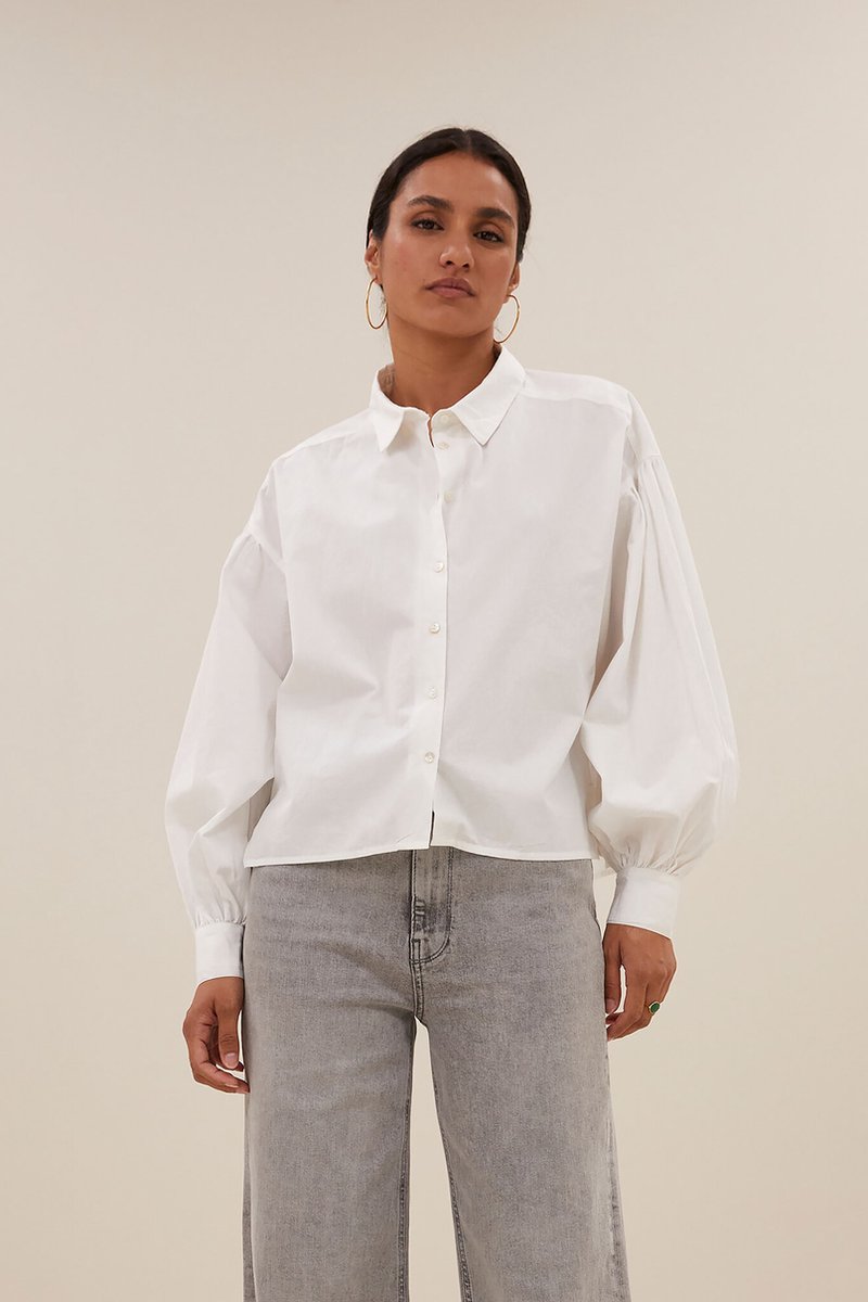 23512006 Sarah short blouse