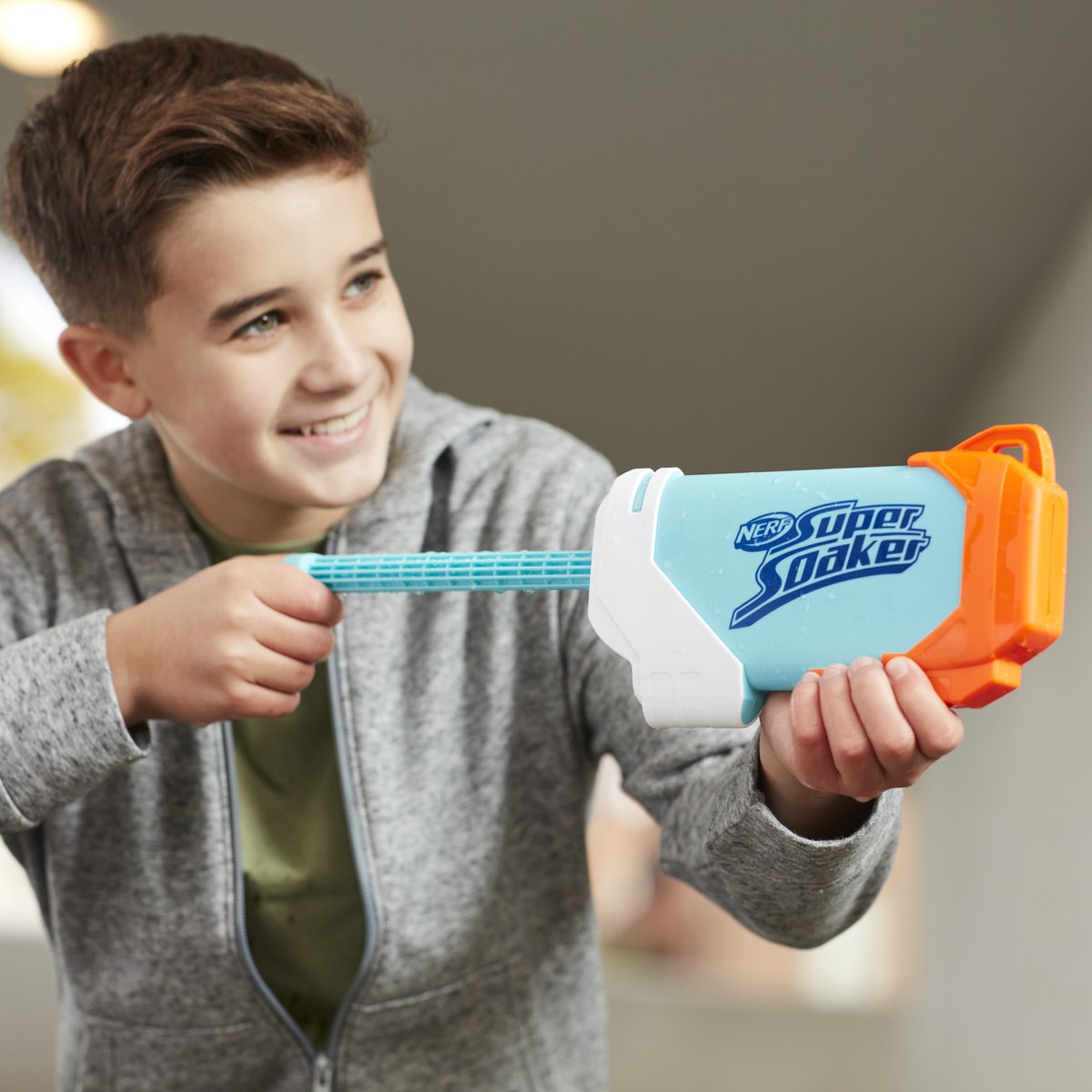 Nerf Super Soaker Torrent-waterblaster, pomp om een vloedgolf af te vuren,waterplezier voor buiten — afbeelding 5