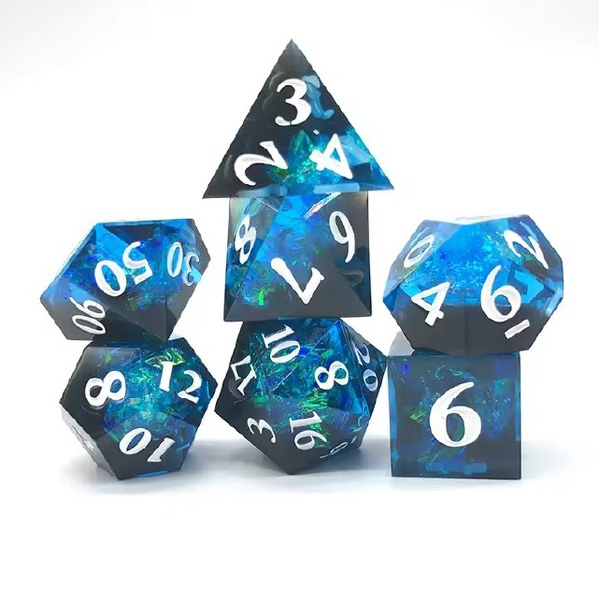 Lapi Toys - Dungeons and Dragons dobbelstenen - DnD Dice - Polydice - Dobbelstenen Dungeons Dragons - D&D dobbelstenen - DnD Dice Set - 1 set (7 stuks) - Met ogen - Sharp Edge - Resin - Blauw - Groen