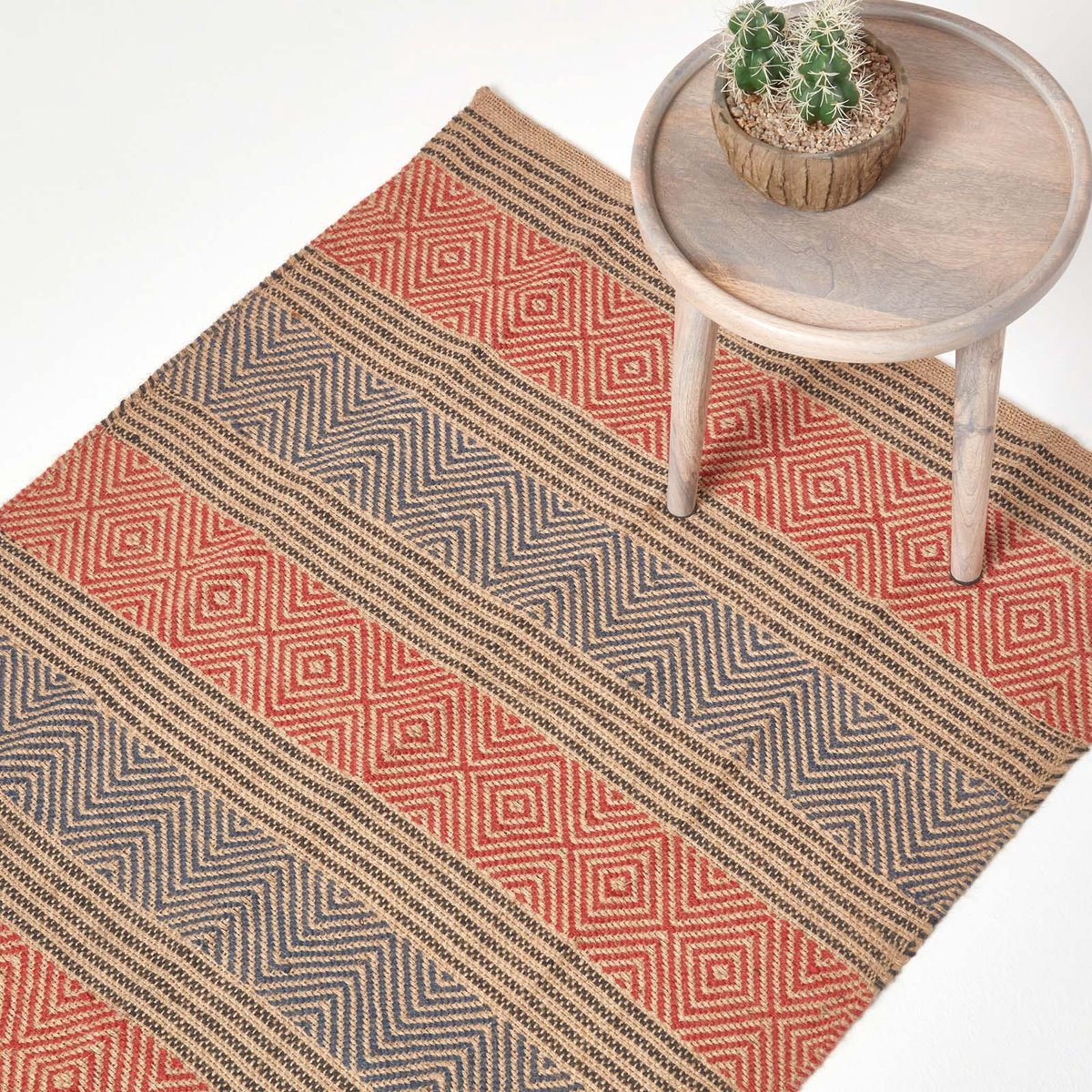 Homescapes Handgeweven zwart rood jute vloerkleed met geometrisch patroon 90 x 150 cm