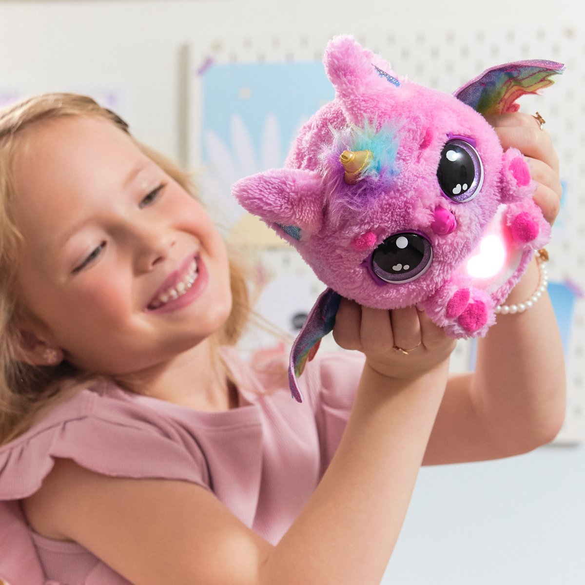 Hatchimals Alive - Mystery Hatch Pufficorn - Interactief verrassingsspeelgoed in een ei met mist, lichtjes en geluiden — afbeelding 13