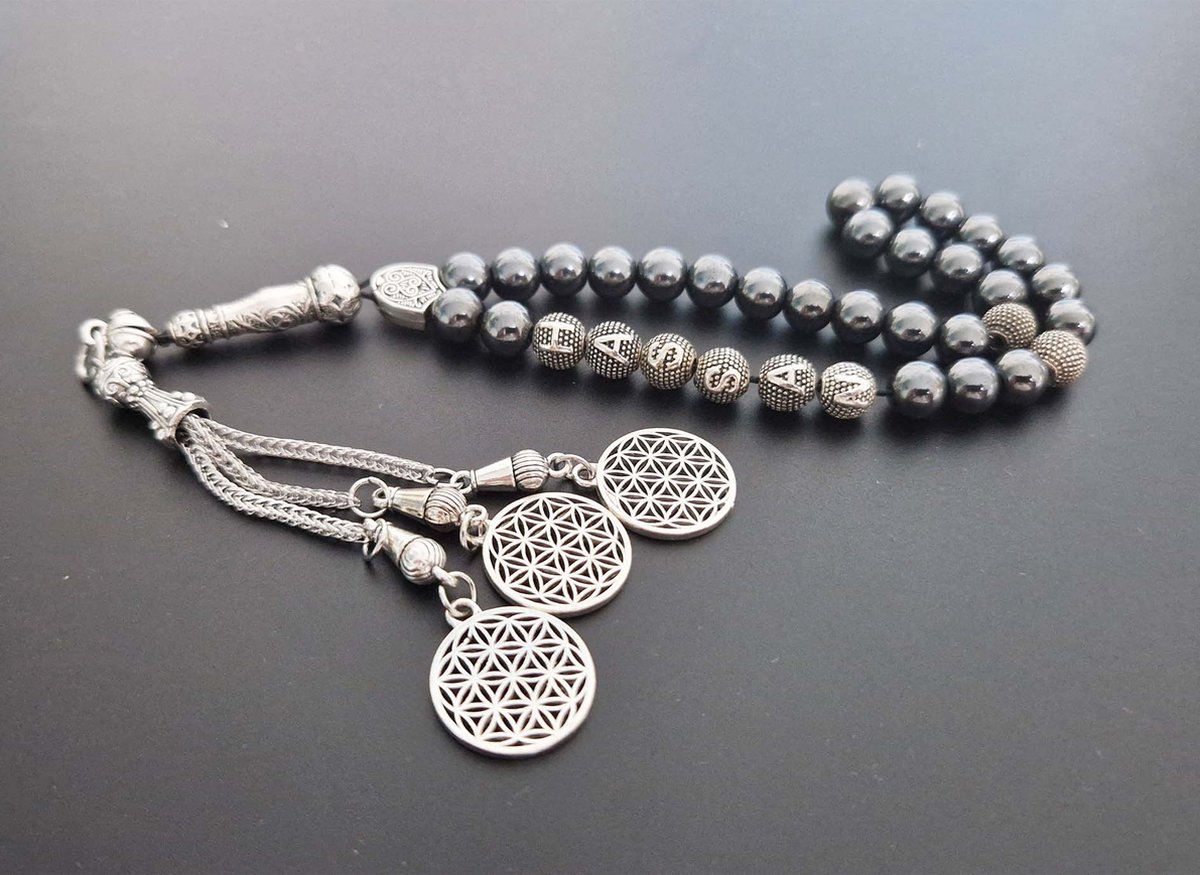 Handgemaakte naam tasbih 33 Kralen Natuursteen “Hematiet ” - met metaal tassel “Harmonie"- Met je naam of de naam van uw geliefde- 8 mm diameter van de korrel